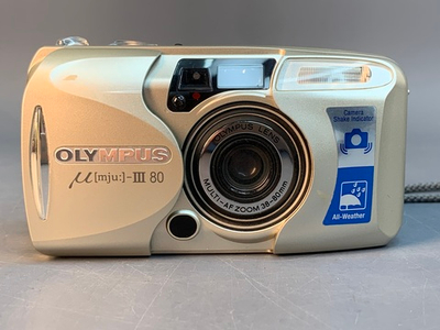 Olympus MJU III 80 потертости на линзе