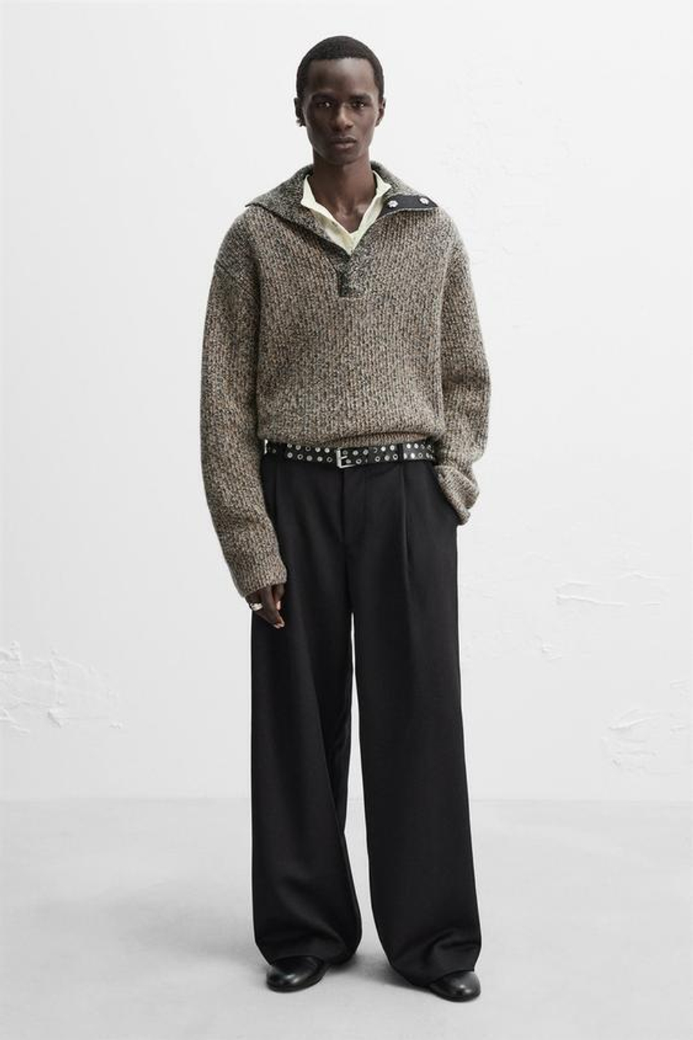 ZARA КОЖАНЫЙ РЕМЕНЬ С МЕТАЛЛИЧЕСКИМИ ДЕТАЛЯМИ, ЧЕРНЫЙ