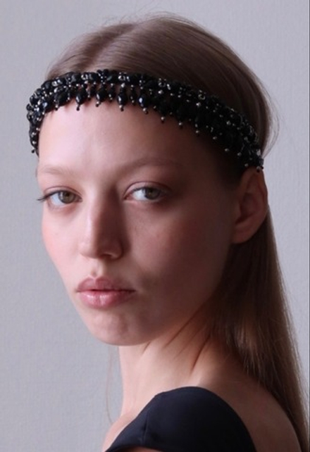 Ободок-чокер с черными каплями