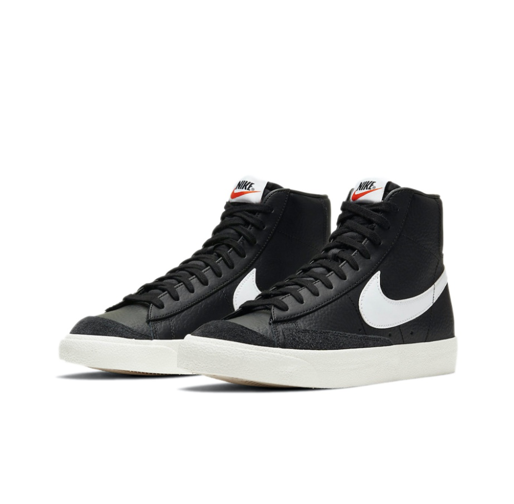 Кроссовки Nike Blazer Mid '77 Vintage 'Black' BQ6806-002