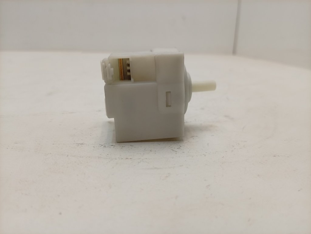 WLK24271OE/04 кт30 Датчик уровня для стиральных машин Bosch Siemens D882 9000709431 б/у