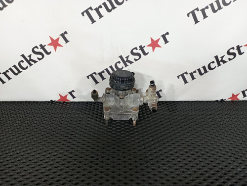 Клапан ускорительный