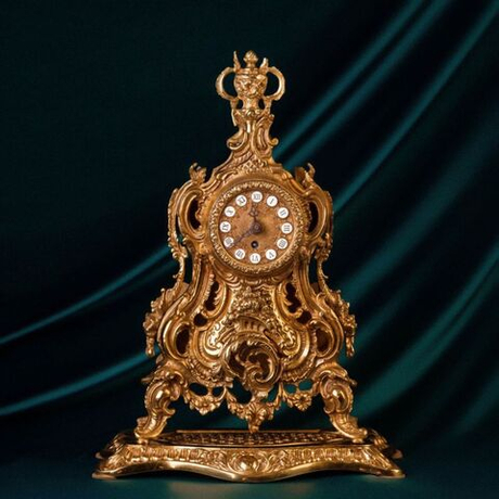 Винтаж: Настольные бронзовые часы