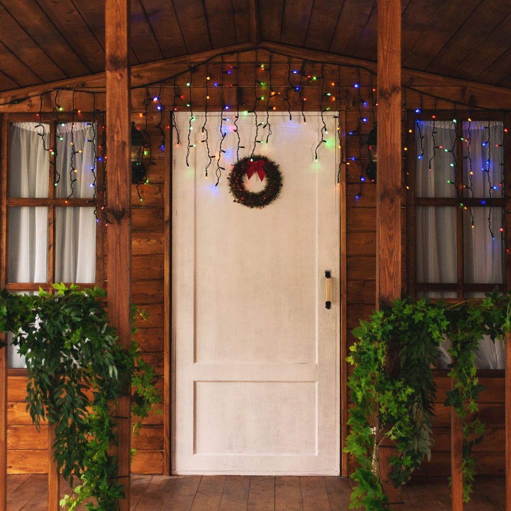 ULD-B3010-200-TBK MULTI IP67 Бахрома светодиодная с эффектом мерцания. 3м. Соединяемая. 200 светодиодов. Разноцветный свет. Провод черный. TM Uniel.