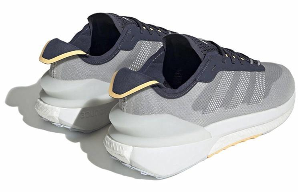 Кроссовки Adidas Avryn