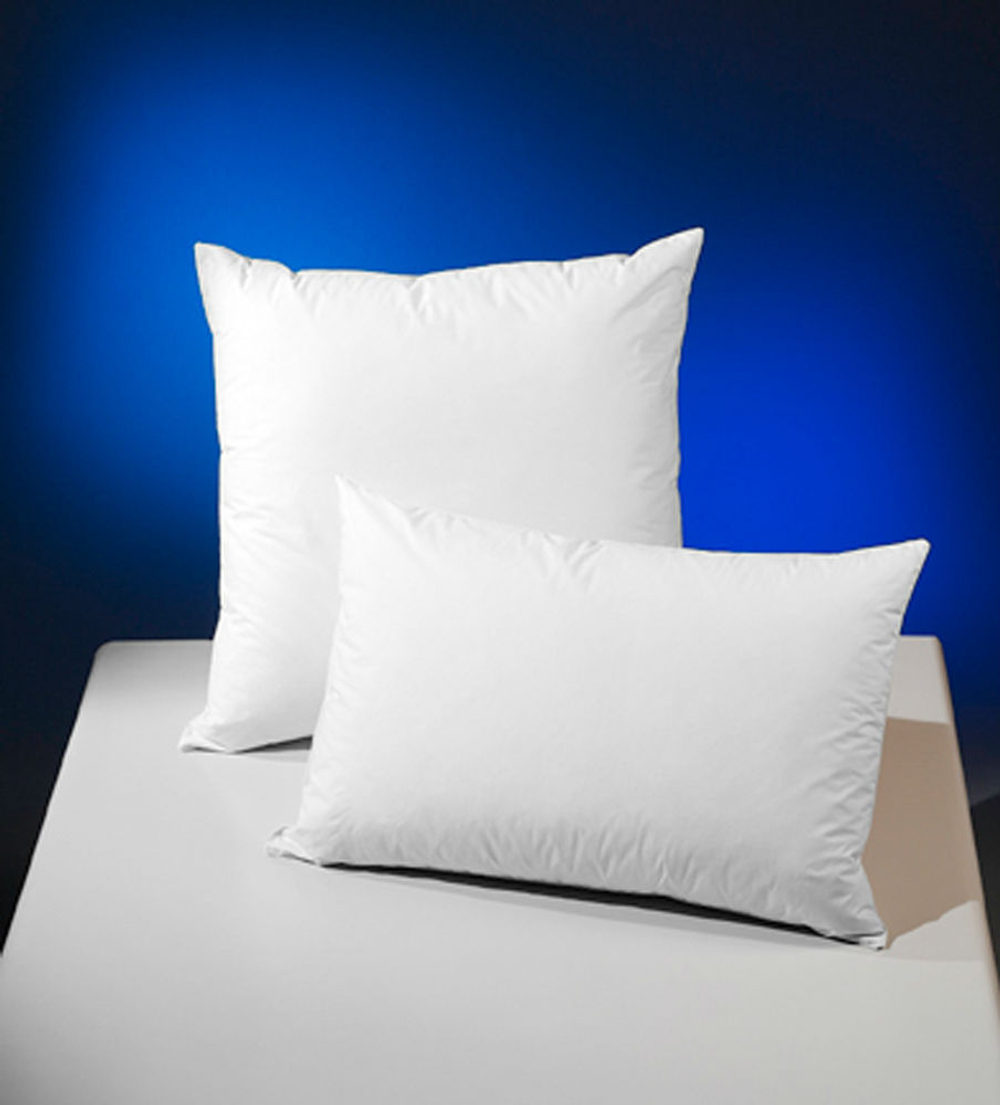 Подушка пуховая двухкамерная 70х70 Brinkhaus Composite Down Германия