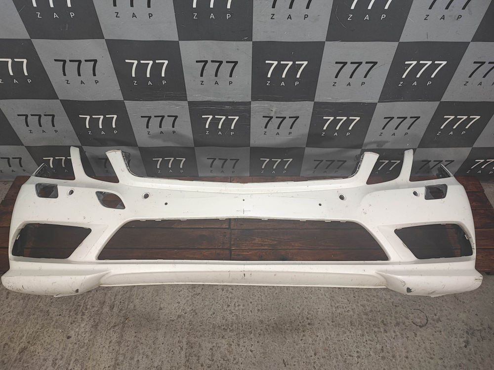 Бампер передний AMG Mercedes E-Class (C207) 09-12 Б/У Оригинал A2078852725