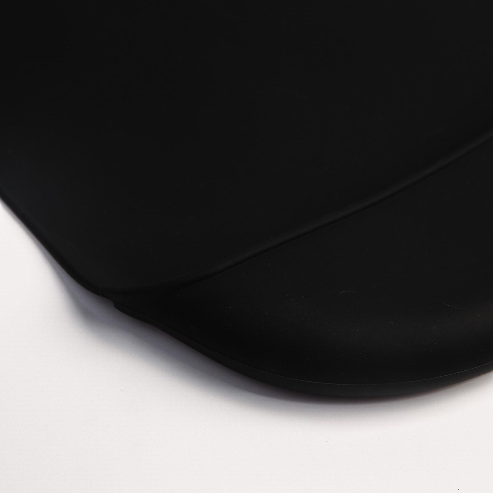 6031177 Нагрудник силиконовый, непромокаемый, на застежке, с карманом, цвет черный