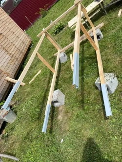 Крепеж для стоек в землю / Забивное основание для столба 50*40*400