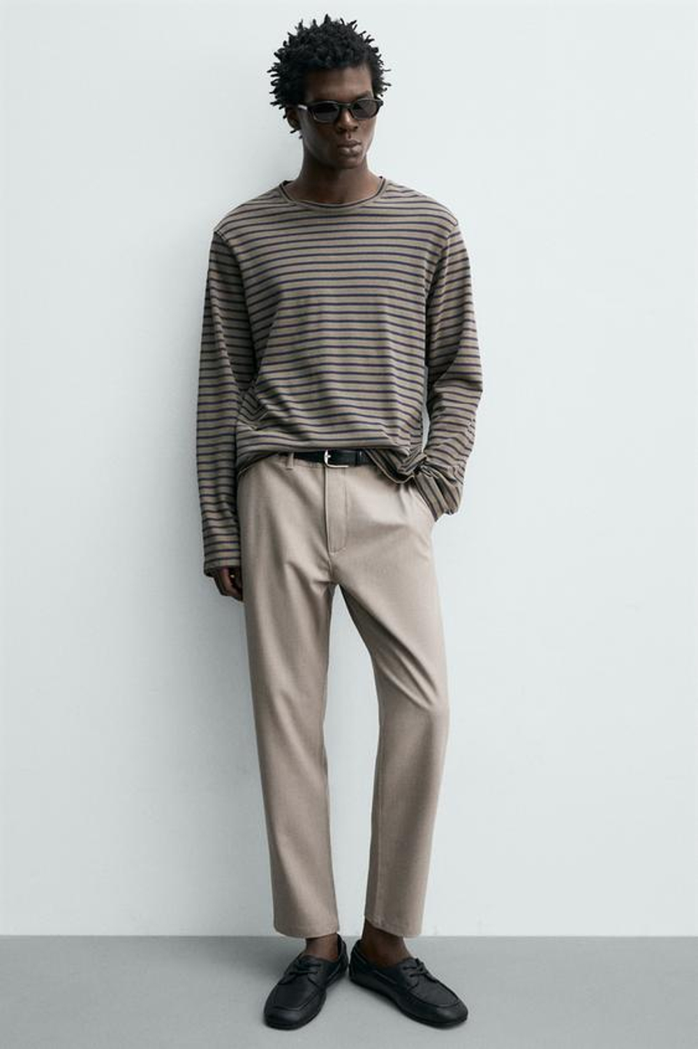 ZARA БРЮКИ ЧИНОС ИЗ КОМФОРТНОЙ РЕЛЬЕФНОЙ ТКАНИ, СВЕТЛЫЙ СЕРО-КОРИЧНЕВЫЙ