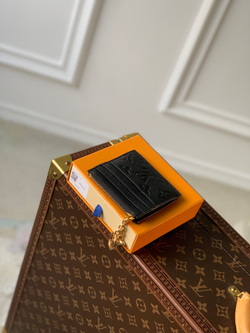 Louis Vuitton Flora Card Holder