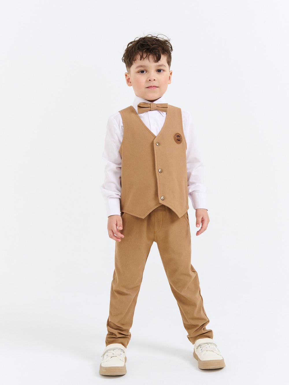 Чиносы из джинскота "Миндаль"