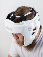 C112 Шлем боксерский Clinch Olimp белый