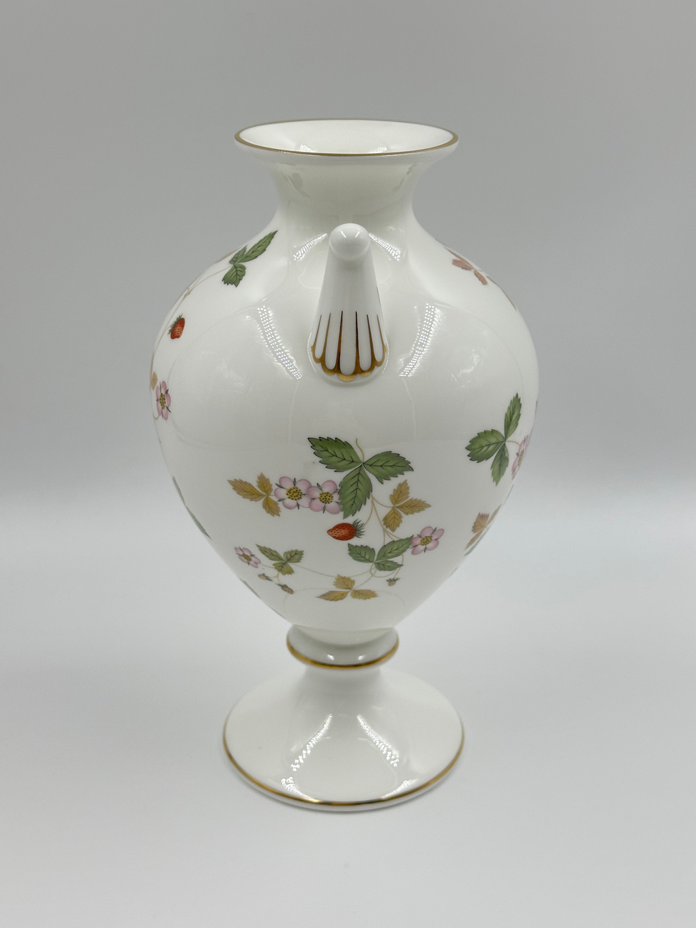 Ваза 21см Wedgwood, Wild Strawberry