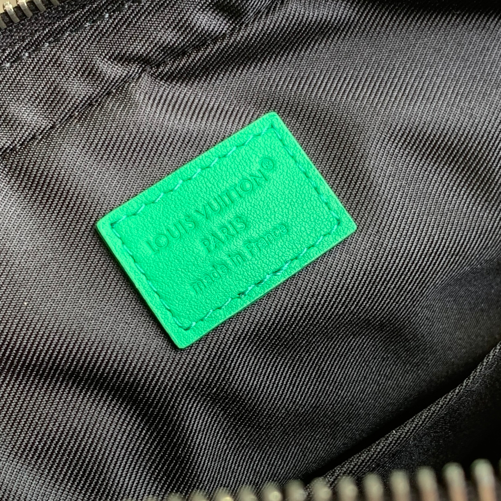 Louis Vuitton Trio Messenger