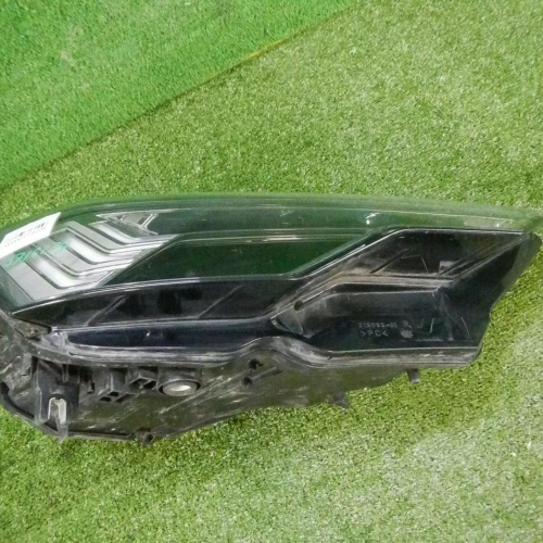 Фара правая Audi A6 5 C8 (2018-2023) LED