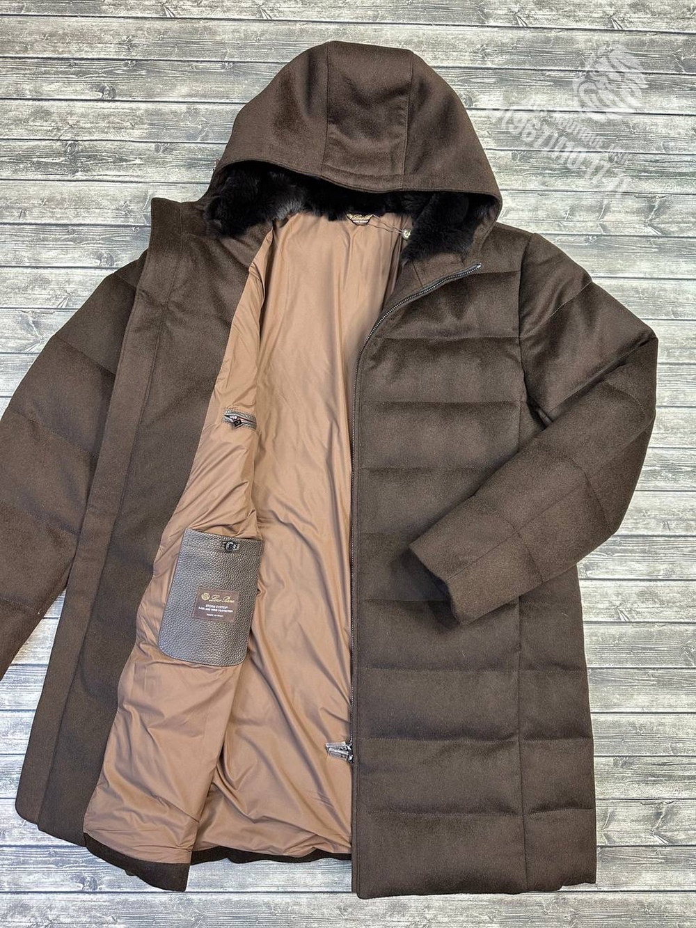 Пуховик Loro Piana