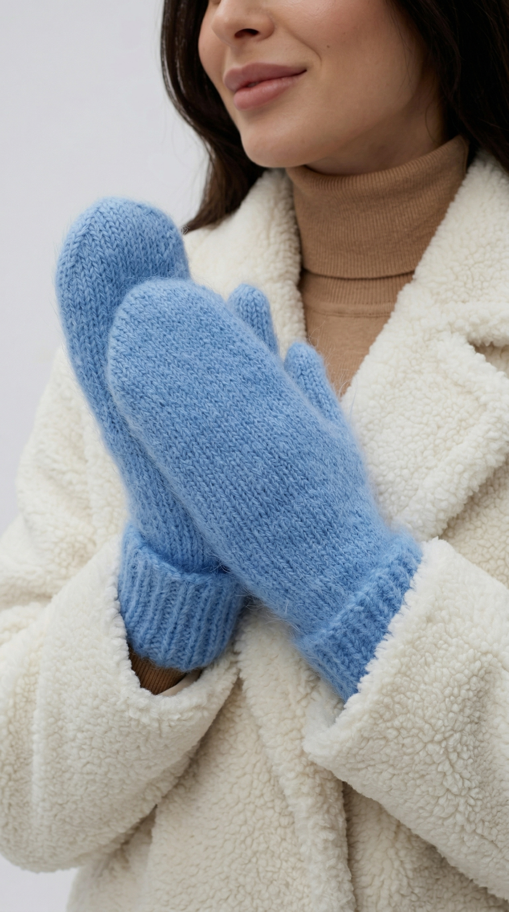 Варежки В203-04 голубые