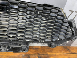 Решетка радиатора Haval F7 1 19-22 Б/У Оригинал 5509101XKQ00A