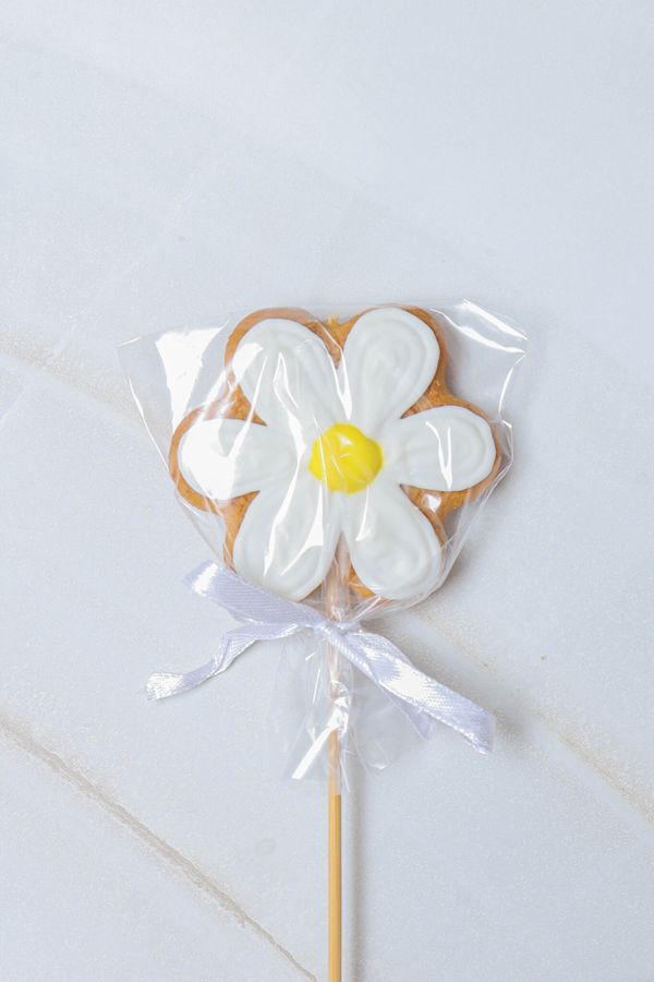 Букет из пряников ромашек 17 цветков