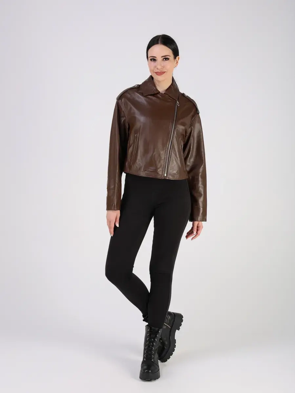 Кожаная куртка демисезонная косуха оверсайз