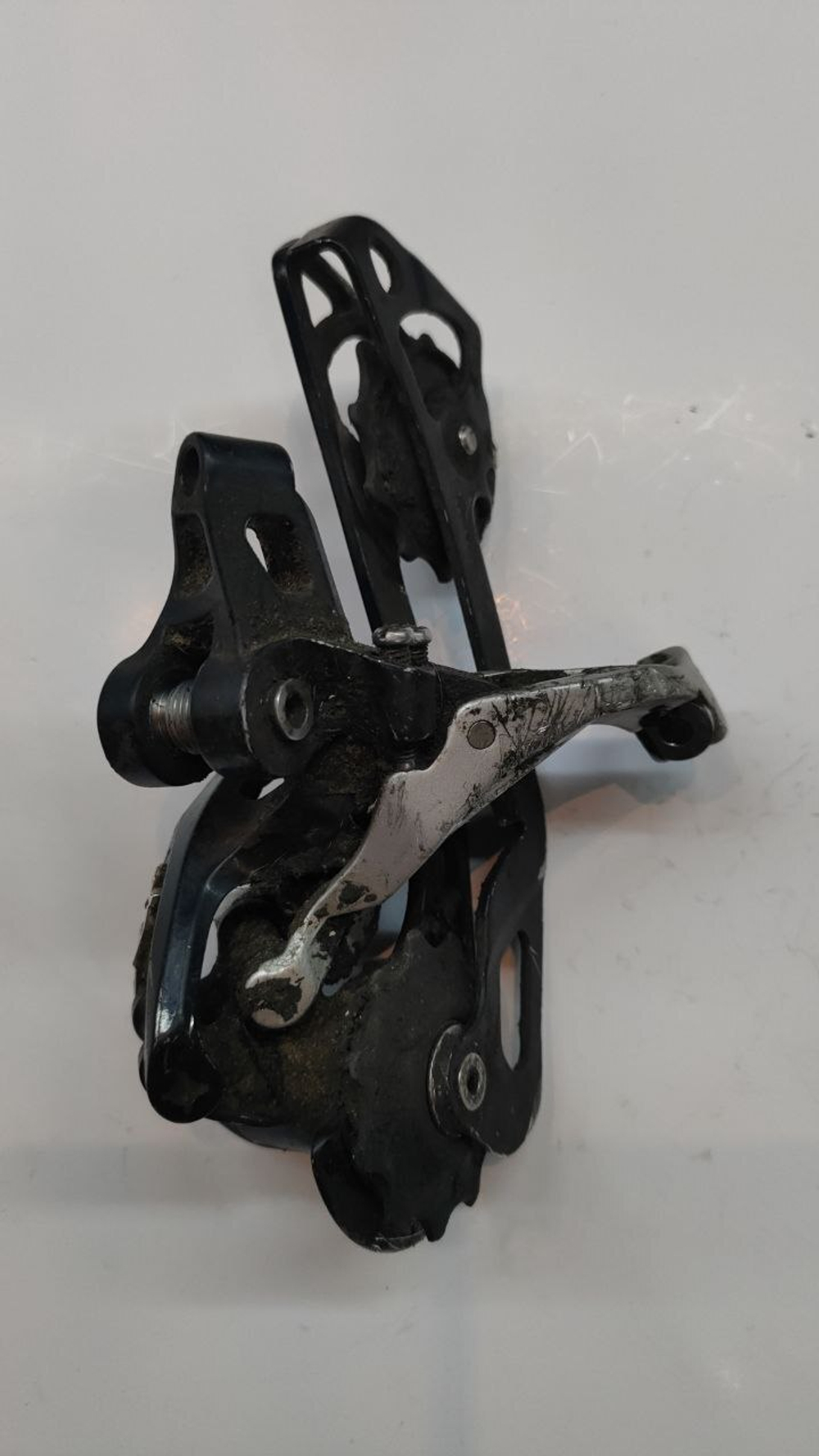 Переключатель на велосипед Shimano Deore XT RD-M781 (задний) z0093