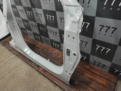 Боковина правая Geely Tugella 19-нв Новая Оригинал 5038074100C15