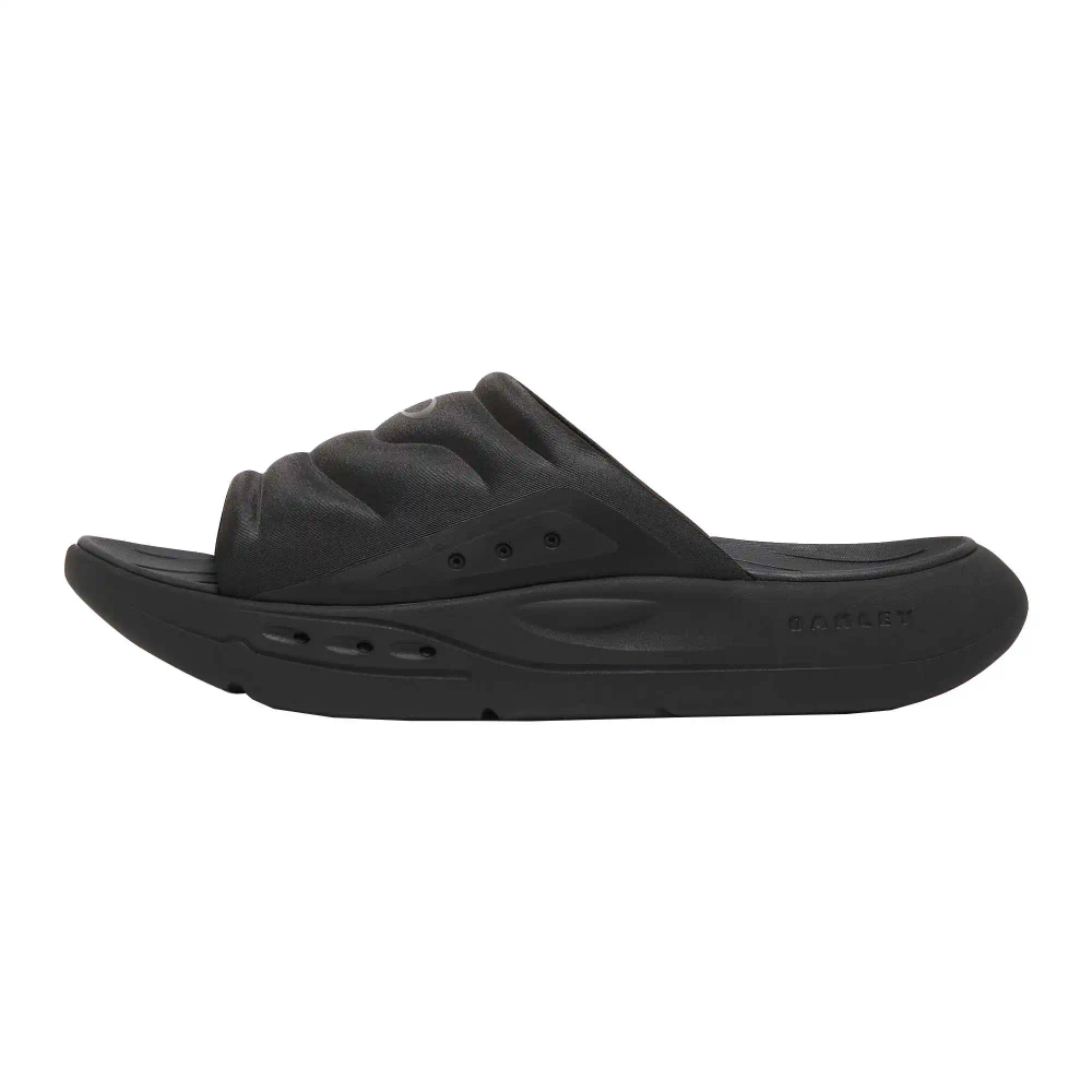 Oakley Studio Slide