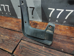 Брызговик передний правый Kia Ceed 2 (JD) 12-18 Б/У Оригинал 86832A2050