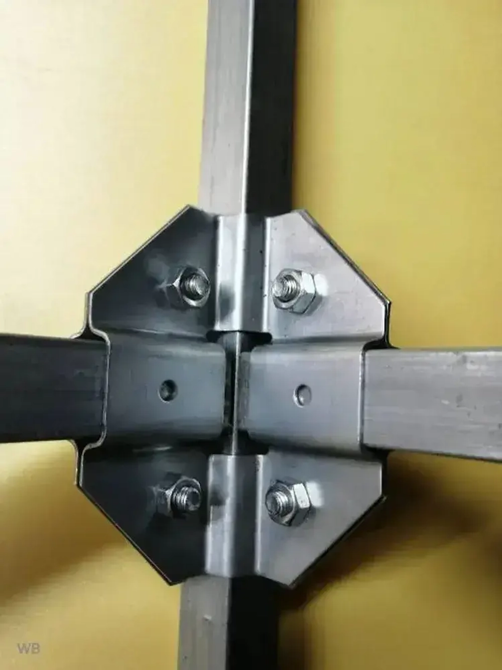 Крепеж теплиц угловой внутренний 20х20мм 4х-сторонний, подходит для теплицы и стеллажа, 8 пар- толщина металла 1.2мм