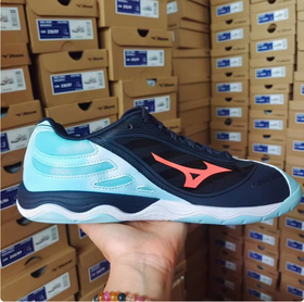 MIZUNO Wave Medal 7 Limited color