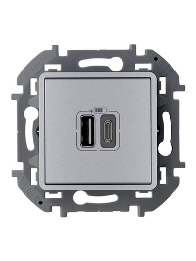 Устройство зарядное Inspiria с 2-мя USB разьемами A и C 240В/5В 3000мА алюм. IEK 673762