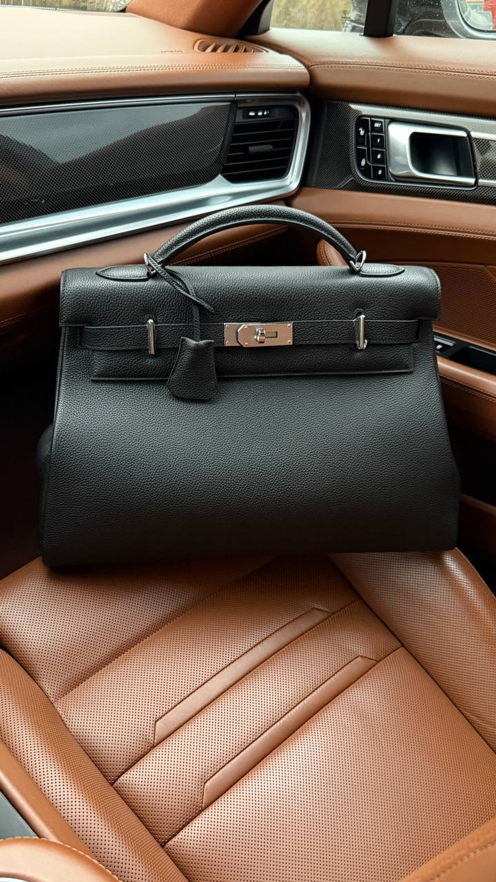 Портфель Hermes