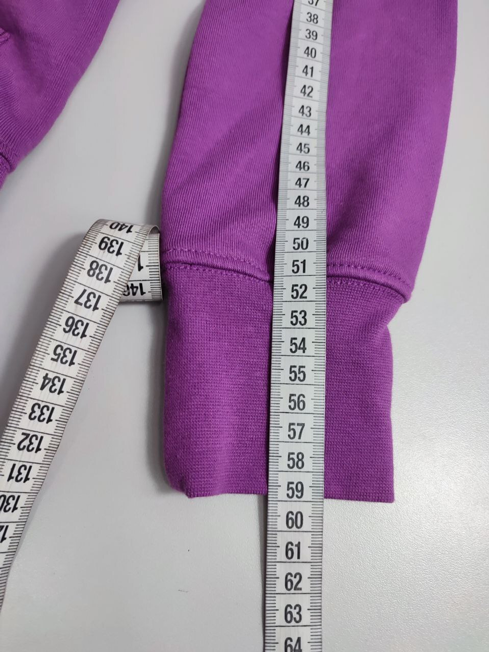 Толстовка Mikasa с принтом 44 размер