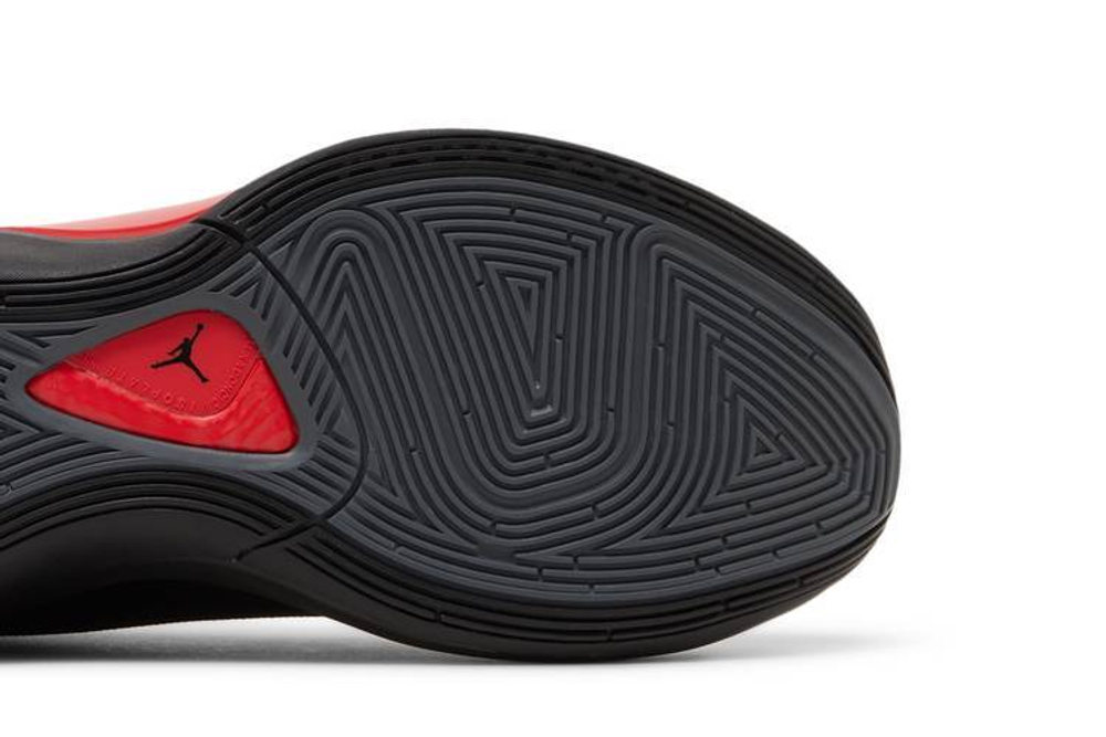 Кроссовки Jordan Luka 1 1 "Bred"