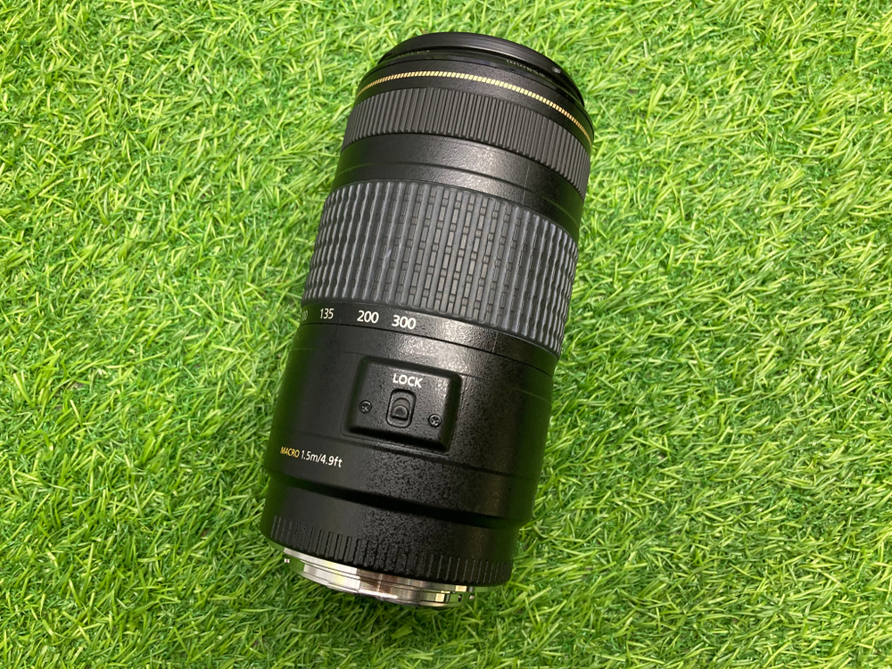 Объективы Canon 70-300  4-5.6 IS USM Покупка/Продажа