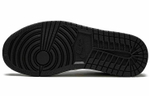 Кроссовки Jordan Air Jordan 1 Retro Low Utility Pack (Женская размерная сетка)