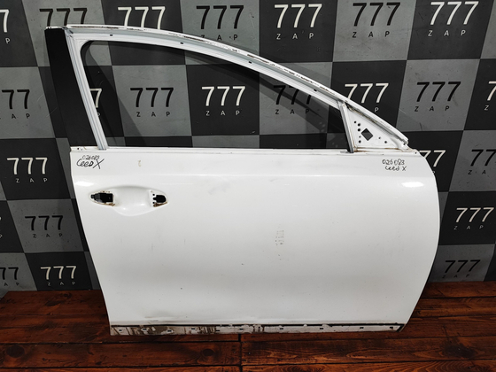 Дверь передняя правая Kia XCeed 19-22 Б/У Оригинал 76004J7800