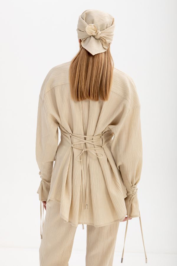 Рубашка из переработанной кукурузы