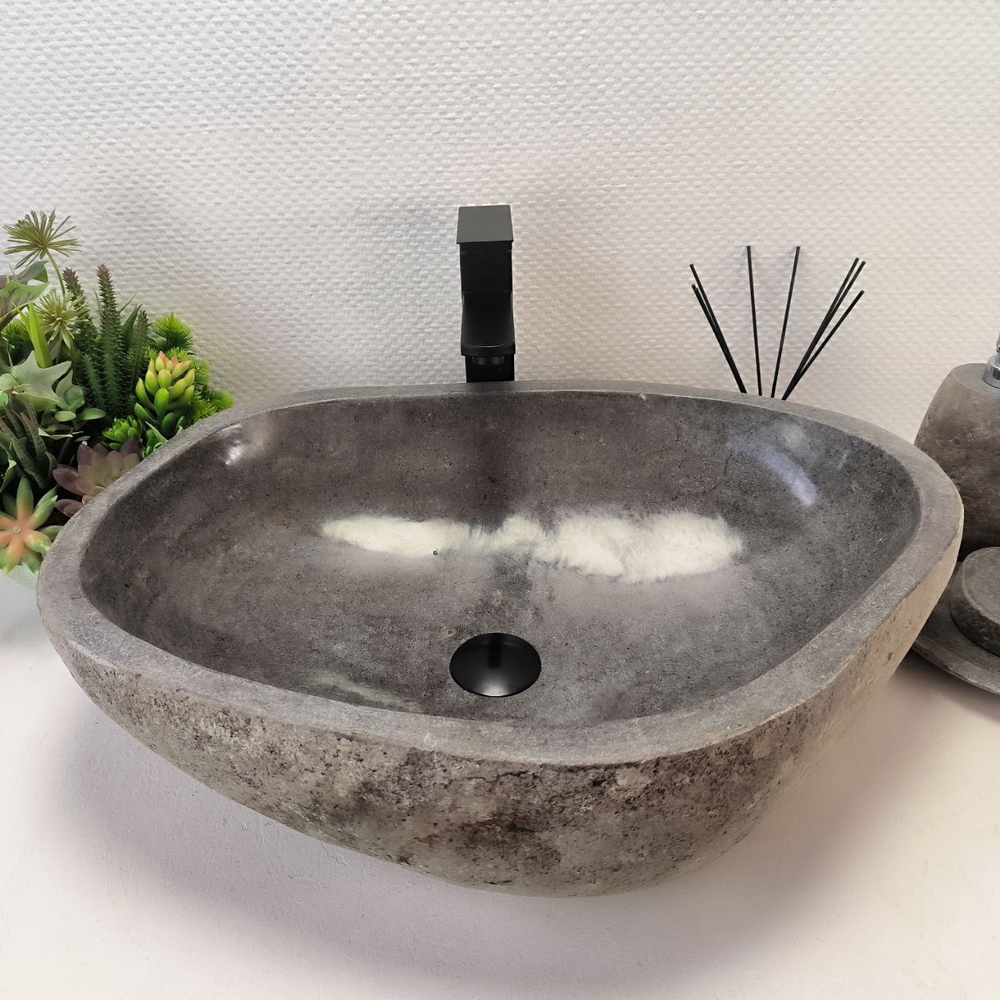 Раковина из речного камня RS63502 (60*45*15) 0124