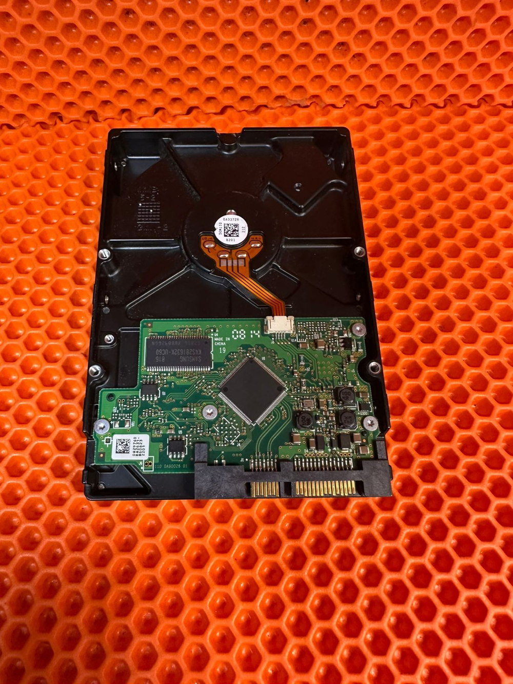 Жёсткий диск hitachi 320 gb