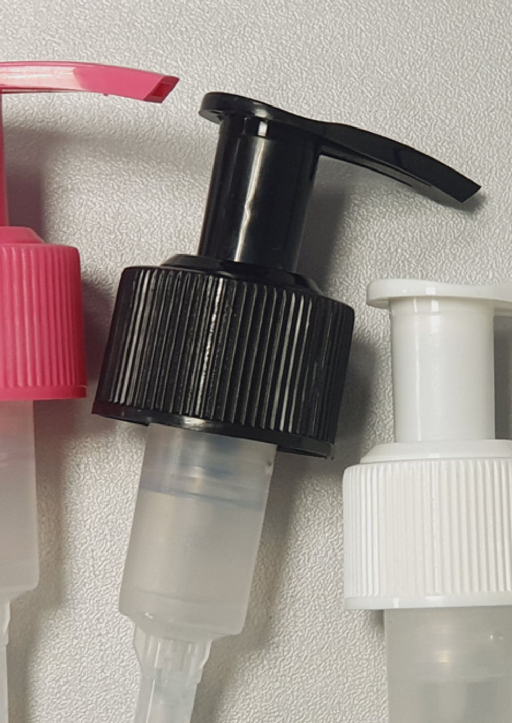 Дозатор-помпа 28 мм ПП в цвете от производителя «Тара-Гост»