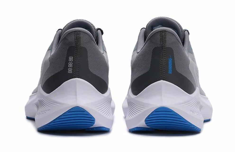Кроссовки Nike Zoom Winflo 7
