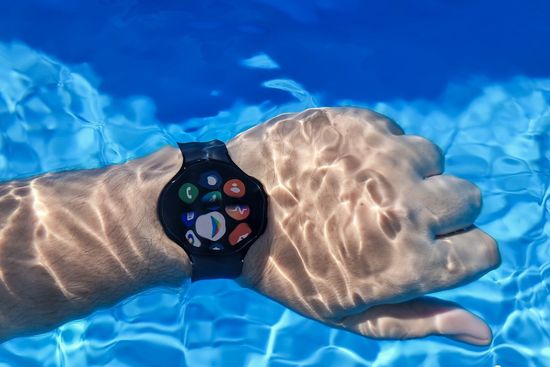 Samsung Galaxy Watch4 Classic – центр управления вашей жизнью. Чем хороша модель?