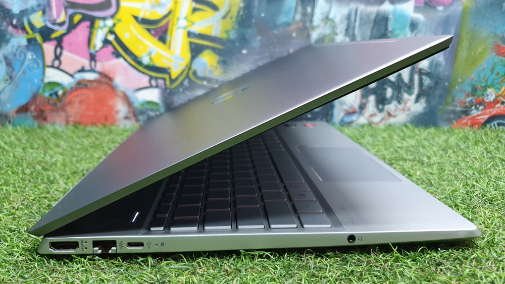 Ноутбук HP  Ryzen 3/8 Gb/SSD 256Gb