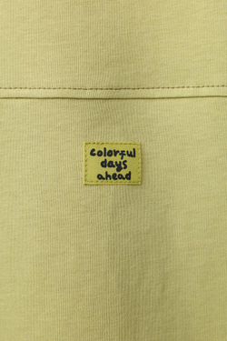 ZARA ФУТБОЛКА С КОНТРАСТНЫМИ РУКАВАМИ И ПРИНТОМ, ХАКИ