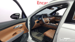 Genesis GV70 2.5T Бензин 2WD (03.2023)