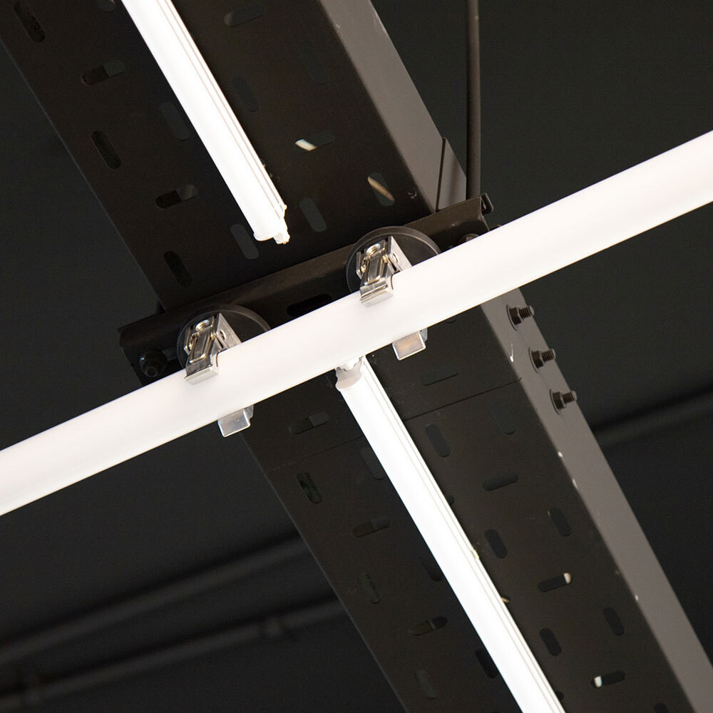 Зажим KUPO KCP-386 LED TUBE LIGHT CLAMP двойной