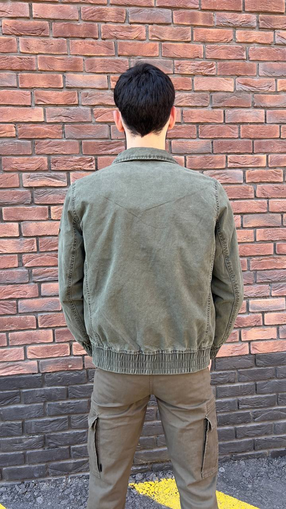 Куртка-бомбер олива