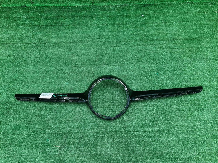 Накладка решетки радиатора Mercedes E C238 16-21